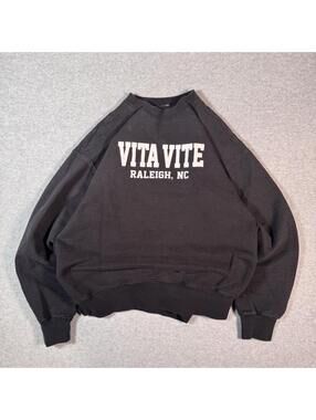 Y2K black vita vote Spellout crewneck